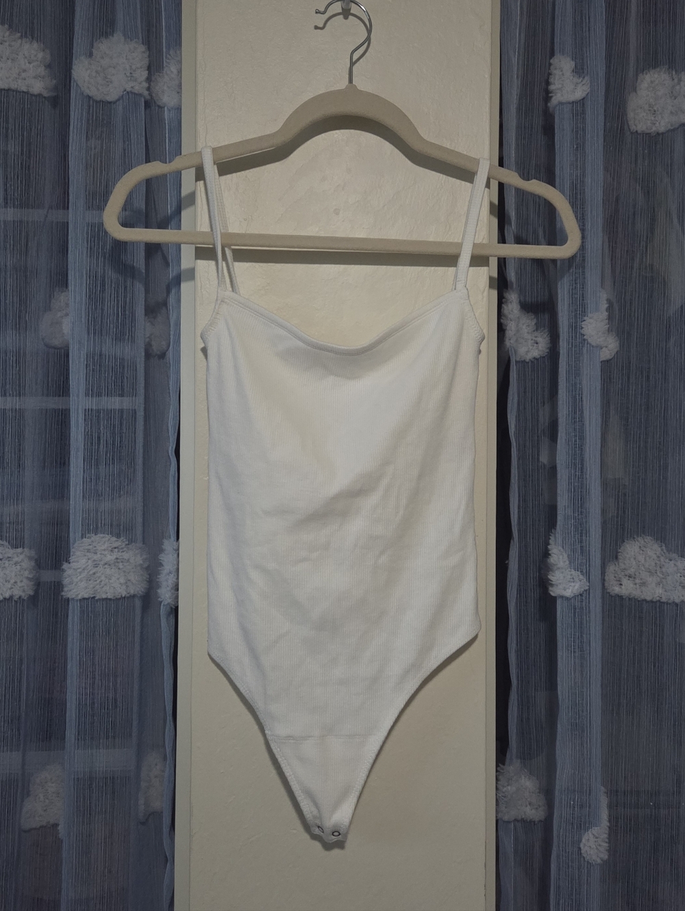 Abercrombie & Fitch White Ribbed Twist Back Bodysuit